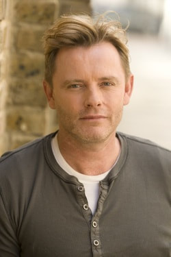 Stephan Elliott